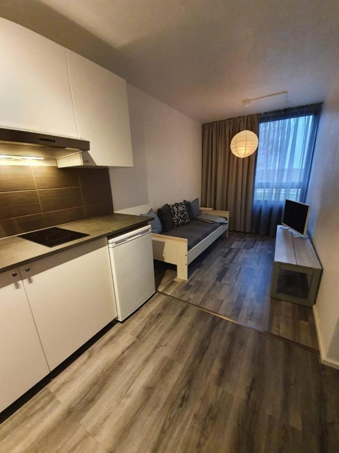 Hotel & Hostel Silmu Evitskog Εξωτερικό φωτογραφία