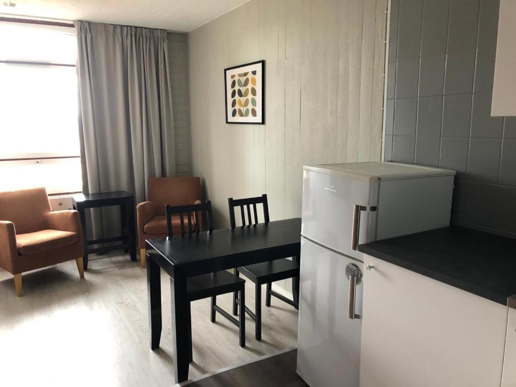 Hotel & Hostel Silmu Evitskog Εξωτερικό φωτογραφία